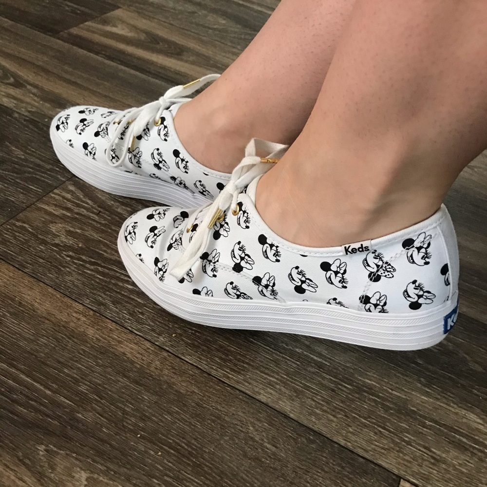 ❗️SALE❗️Minnie Mouse Platform Keds
